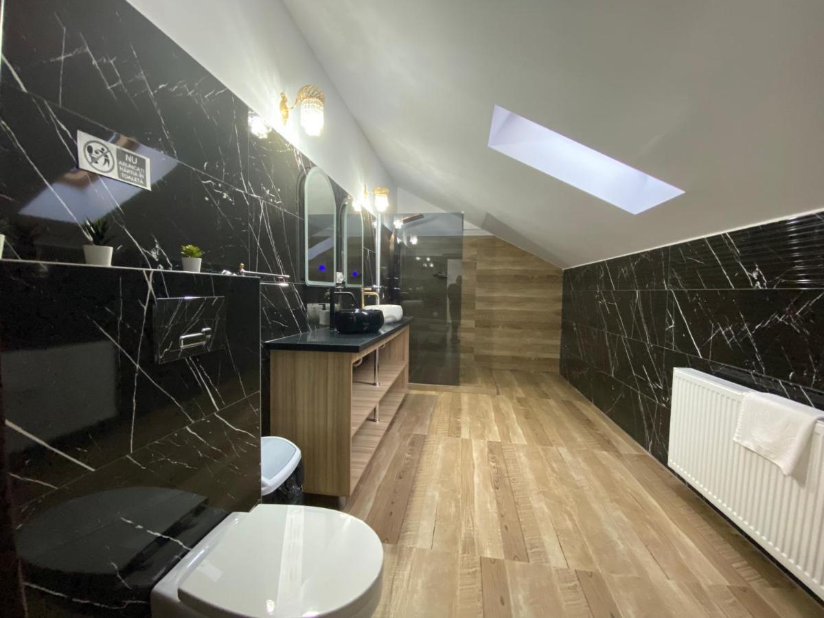 Chalet Jolie Luxury Vila Sinaia Exterior foto